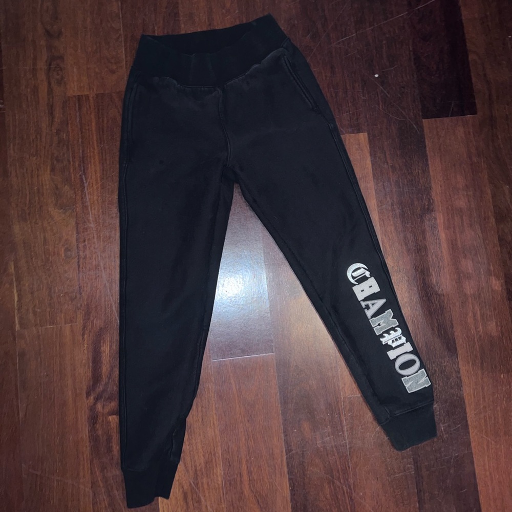 Small black champion sweats